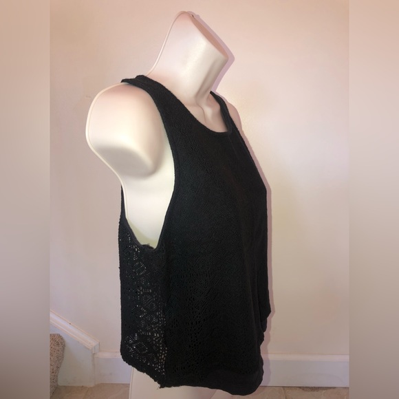 Black tank top from Aeropostale in a size large - Picture 8 of 13